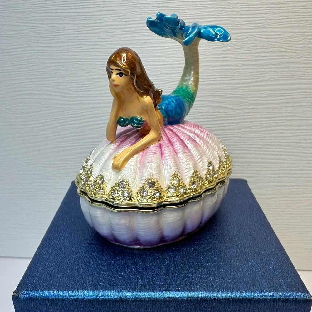 Mermaid Trinket Box Tchotchke NIB